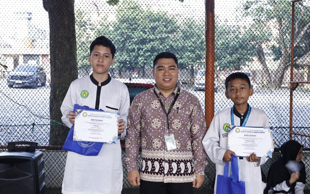 Mereka yang Tumbuh Bersama Buku: Pemustaka Teraktif SMP IT Al Furqon Palembang Semester II Tahun Pelajaran 2025/2026